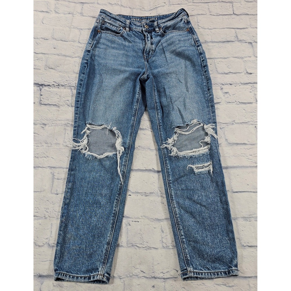 American Eagle Mom Jeans WOMENS 2 Short Blue Distressed High Rise Strigid Denim